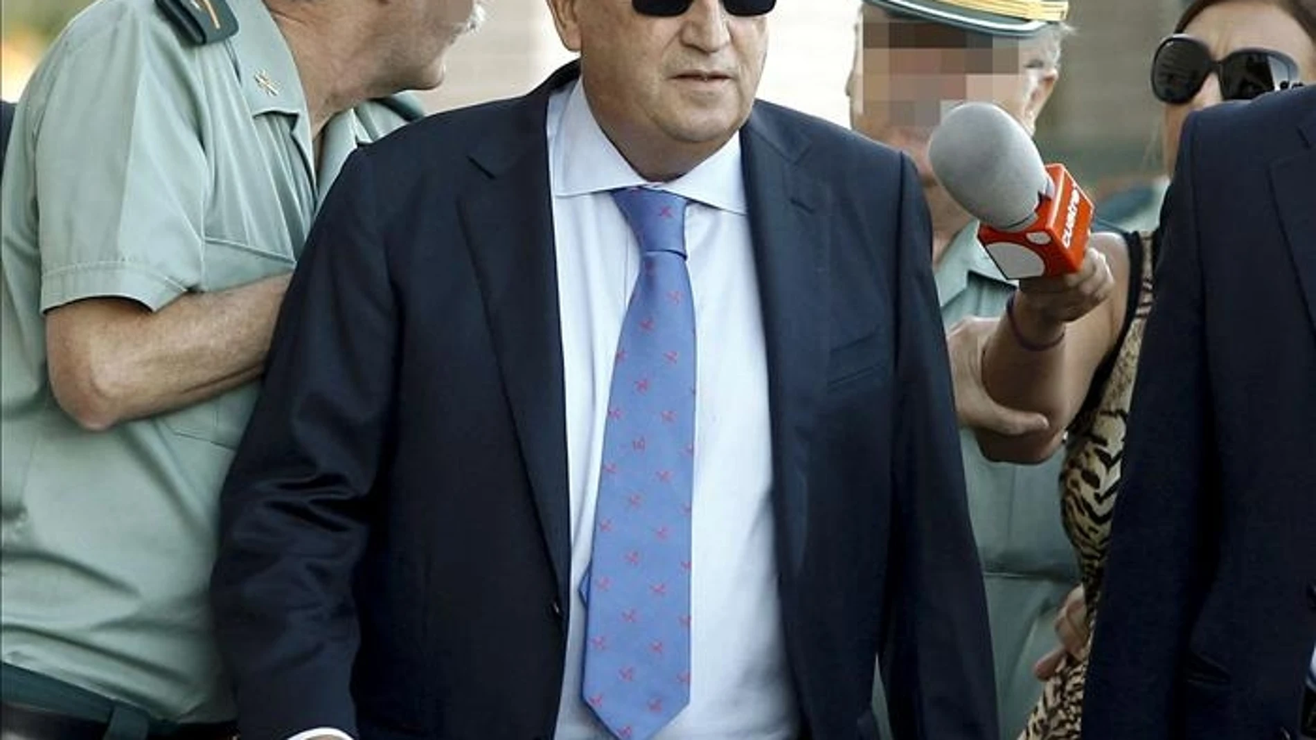 Carlos Fabra a su llegada a la Audiencia de Castellón. Carlos Fabra a su llegada a la Audiencia de Castellón.