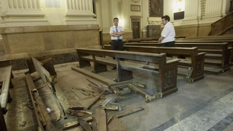 Desperfectos en la bas&iacute;lica del Pilar de Zaragoza 