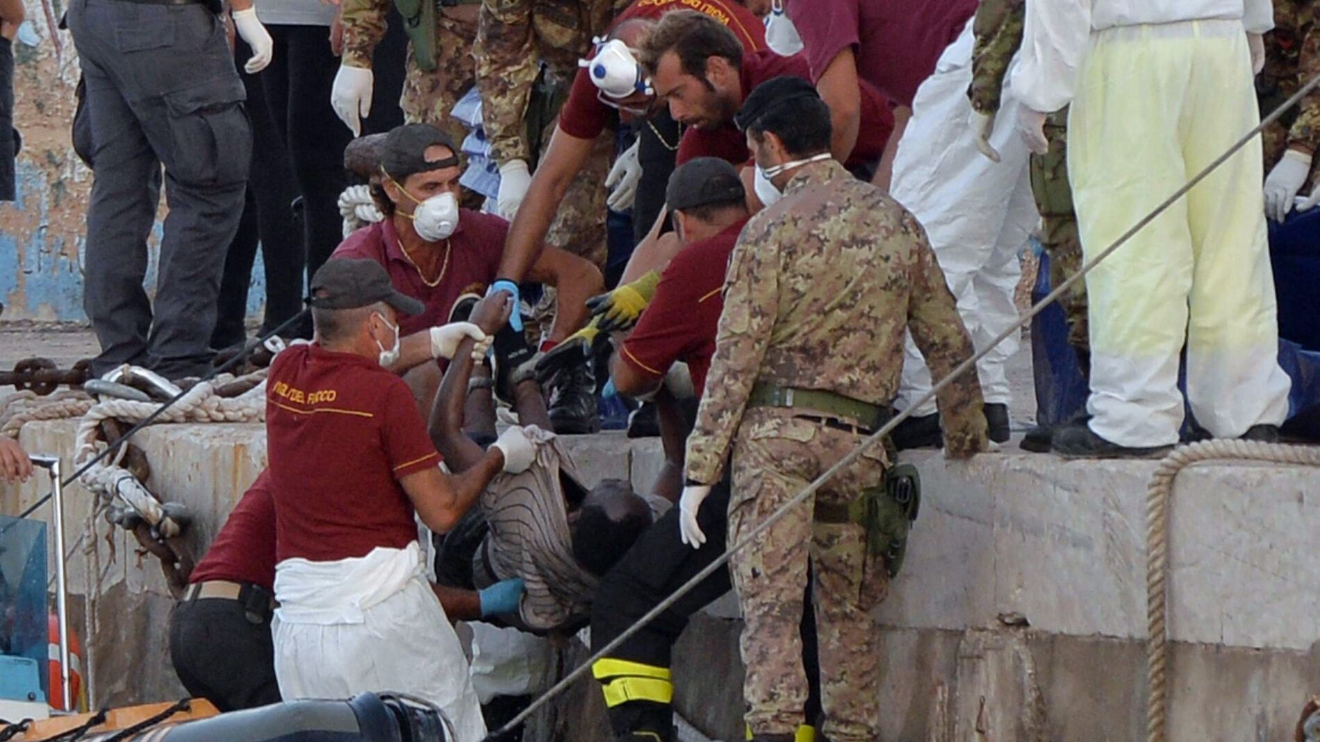 Rescate de inmigrantes en Lampedusa