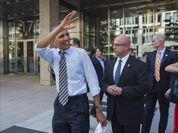 Obama insta al Congreso a que apruebe un presupuesto federal "sin ataduras" Obama insta al Congreso a que apruebe un presupuesto federal "sin ataduras"