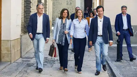 Cospedal, Fátima Báñez, Carlos Florian y González Pons en Toledo Cospedal, Fátima Báñez, Carlos Florian y González Pons en Toledo