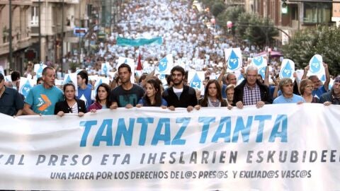 Los 18 detenidos de Herrira, en la manifestaci&oacute;n en Bilbao