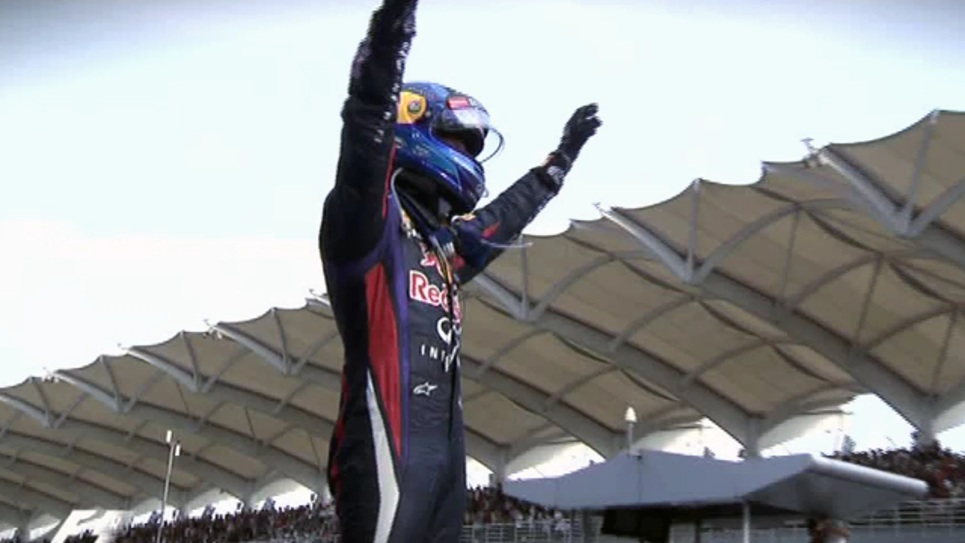 Vettel festeja un triunfo