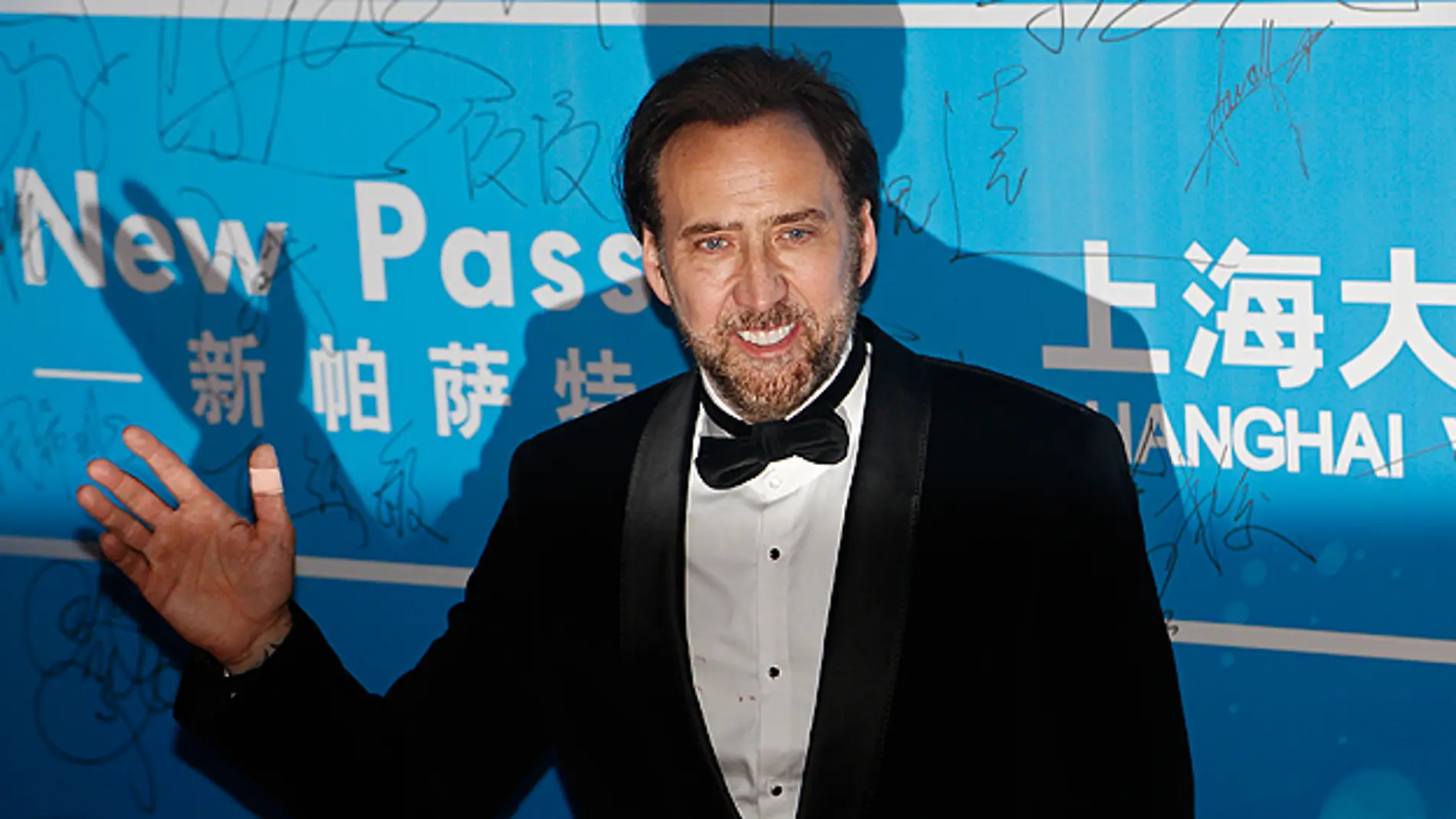 Nicolas Cage en la entrega de premio en Macao