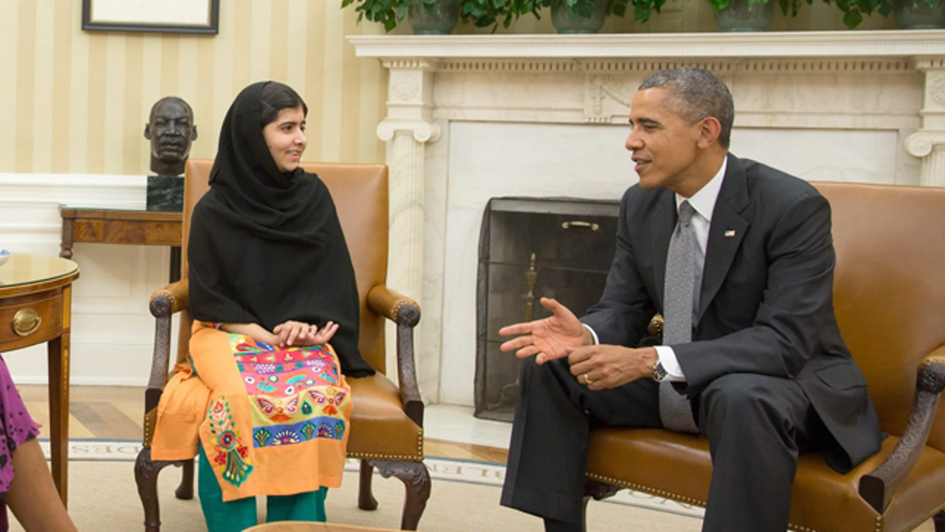 La joven Malala con Barack Obama La joven Malala con Barack Obama