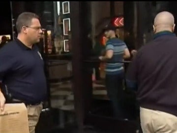 Hallan un feto sin vida en una bolsa