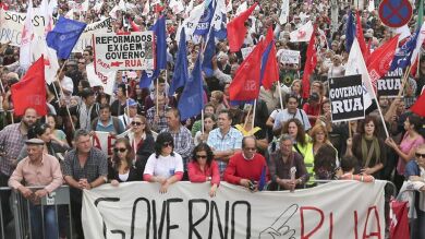 Portugal e Italia salen a la calle en contra de los nuevos recortes anunciados por el Gobierno