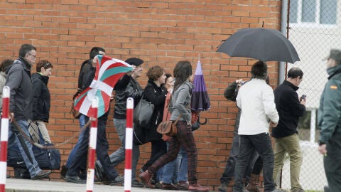 In&eacute;s del R&iacute;o junto a familiares y amigos