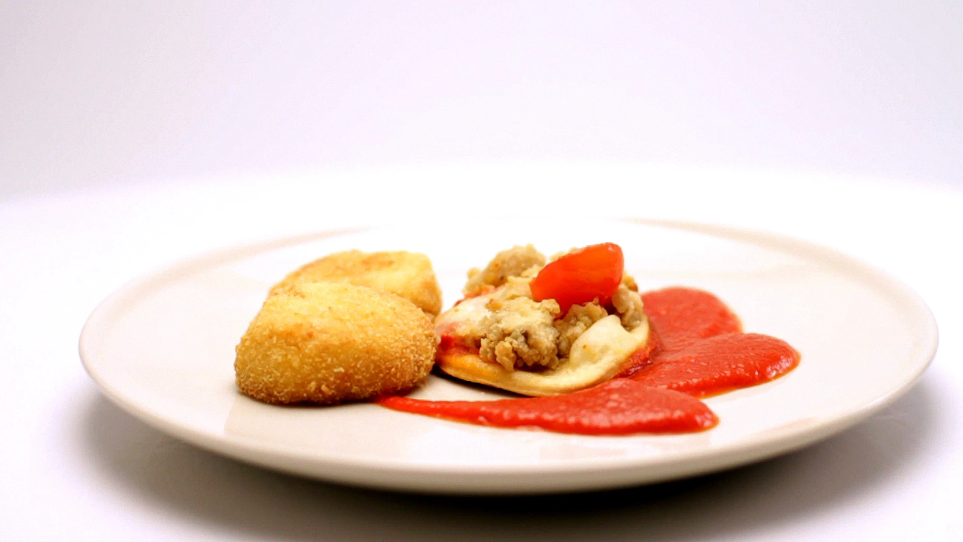 Nube de croqueta de pollo y coliflor