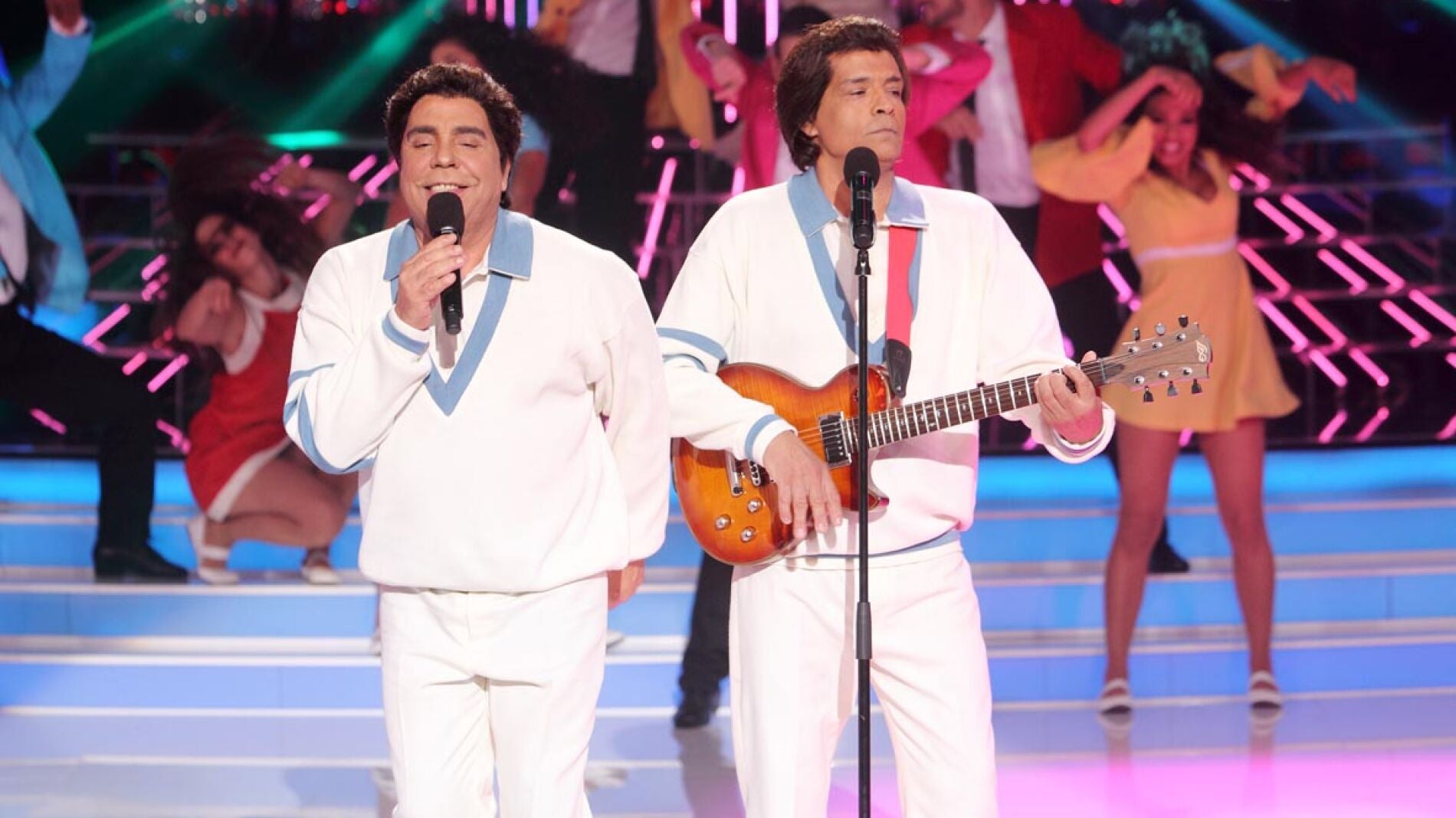 Gala 2 | Los Chunguitos son el Duo Din&aacute;mico