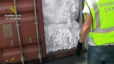 Intervienen un contenedor con 204 kilos de cocaína en el Puerto de Barcelona