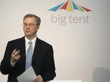 El presidente ejecutivo de Google ve indignante el presunto espionaje de la NSA El presidente ejecutivo de Google ve indignante el presunto espionaje de la NSA