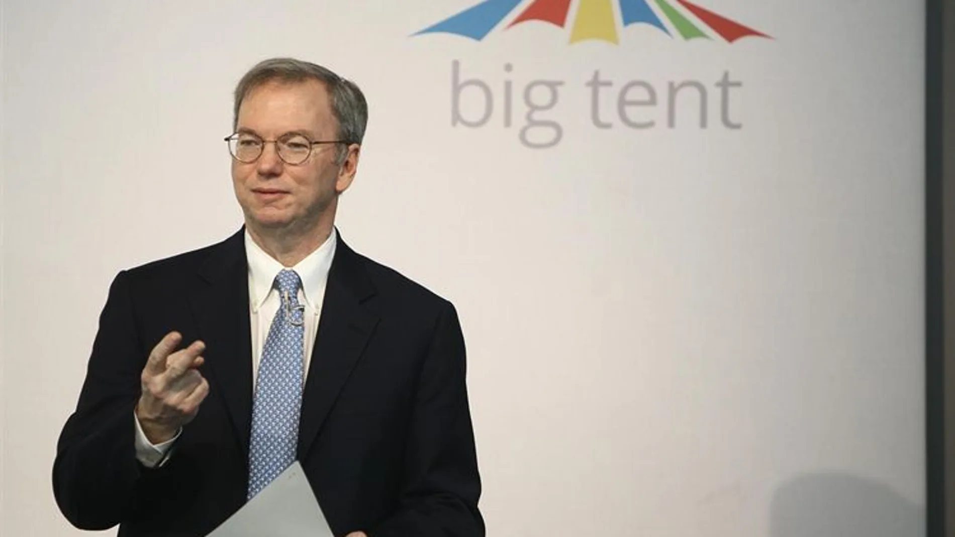 El presidente ejecutivo de Google ve indignante el presunto espionaje de la NSA El presidente ejecutivo de Google ve indignante el presunto espionaje de la NSA