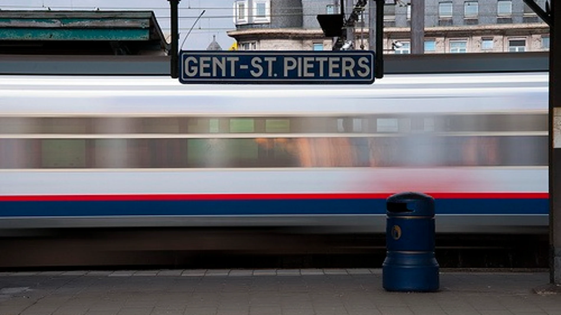 Una estación en Bélgica Una estación en Bélgica