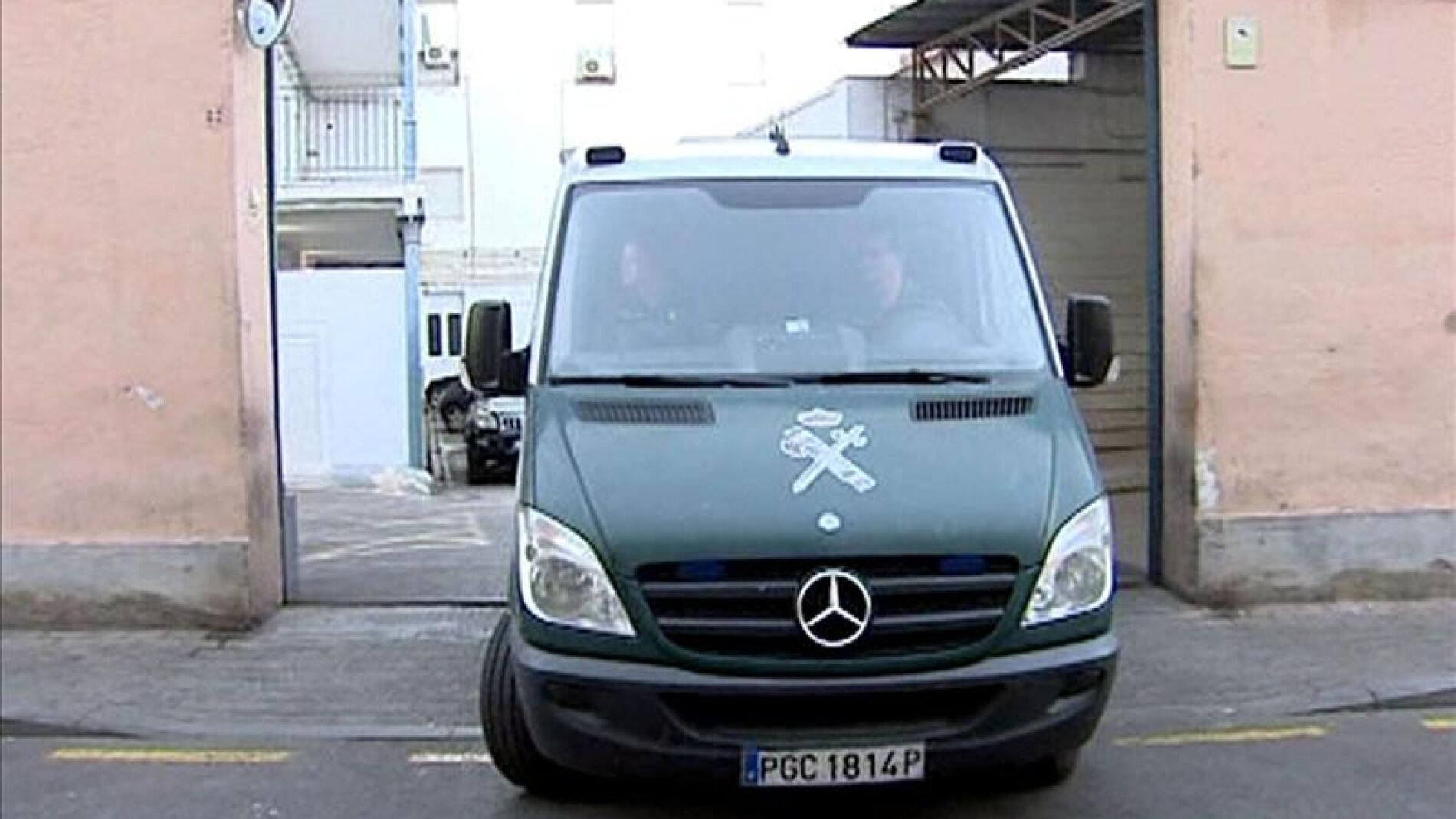 Furg&oacute;n de la Guardia Civil