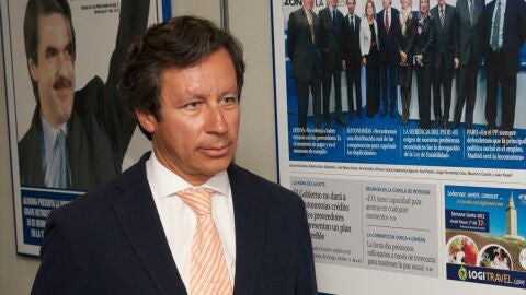 Carlos Floriano en la sede del PP