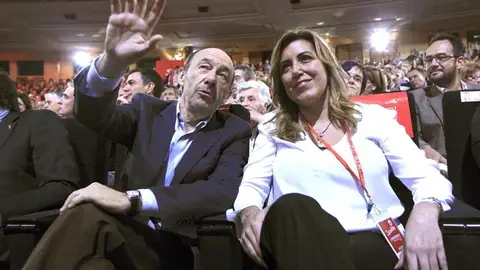 Alfredo Pérez Rubalcaba y Susana Díaz, en la Conferencia Política del PSOE Alfredo Pérez Rubalcaba y Susana Díaz, en la Conferencia Política del PSOE