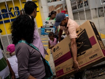 Saqueos en Venezuela Saqueos en Venezuela