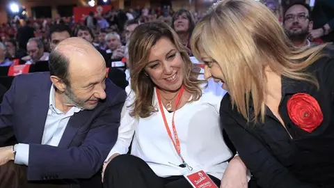 Rubalcaba, Valenciano y Díaz, en la Conferencia Política del PSOE Rubalcaba, Valenciano y Díaz, en la Conferencia Política del PSOE