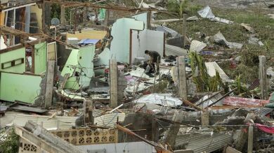 Al menos 138 muertos en Filipinas tras el paso del tifón 'Yolanda'