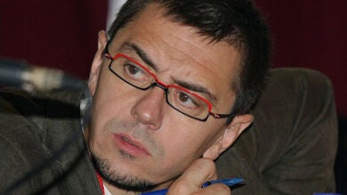 Monedero denuncia un intento de descalificar a Podemos por sus palabras sobre ETA