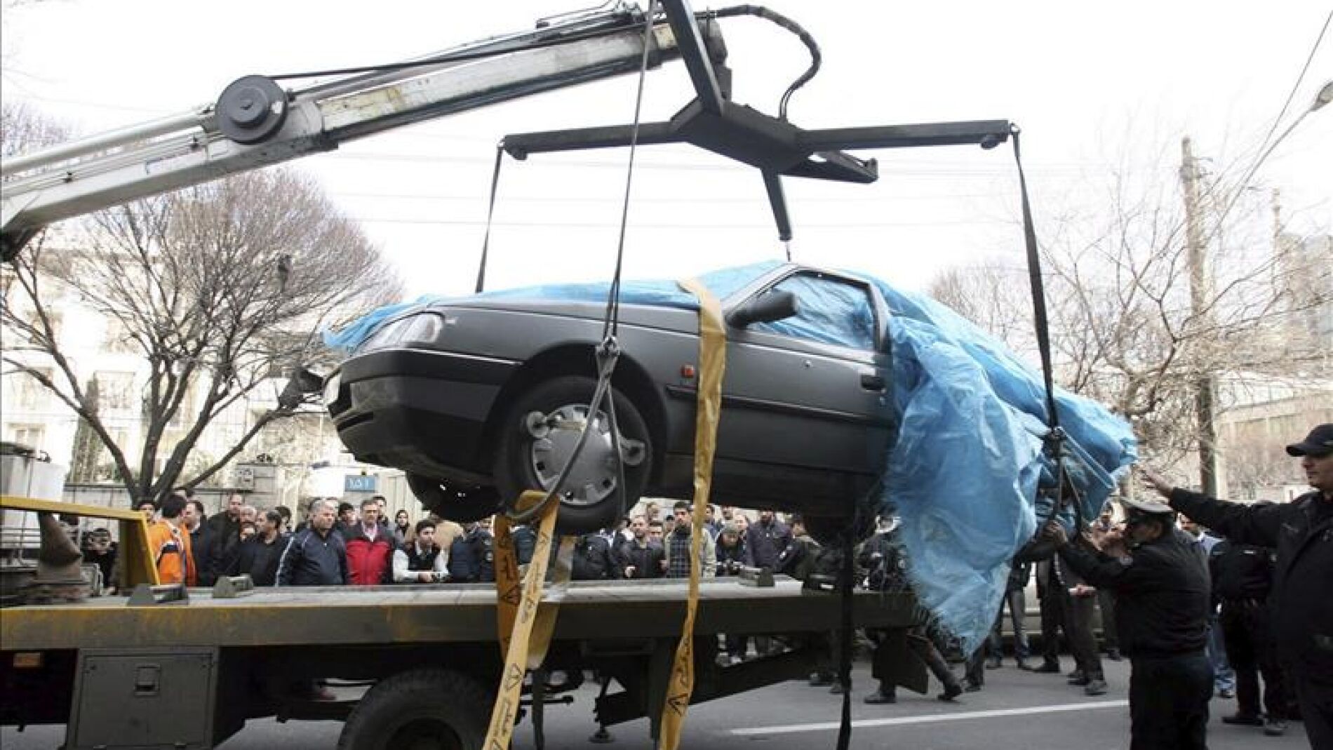 El coche tiroteado del viceministro