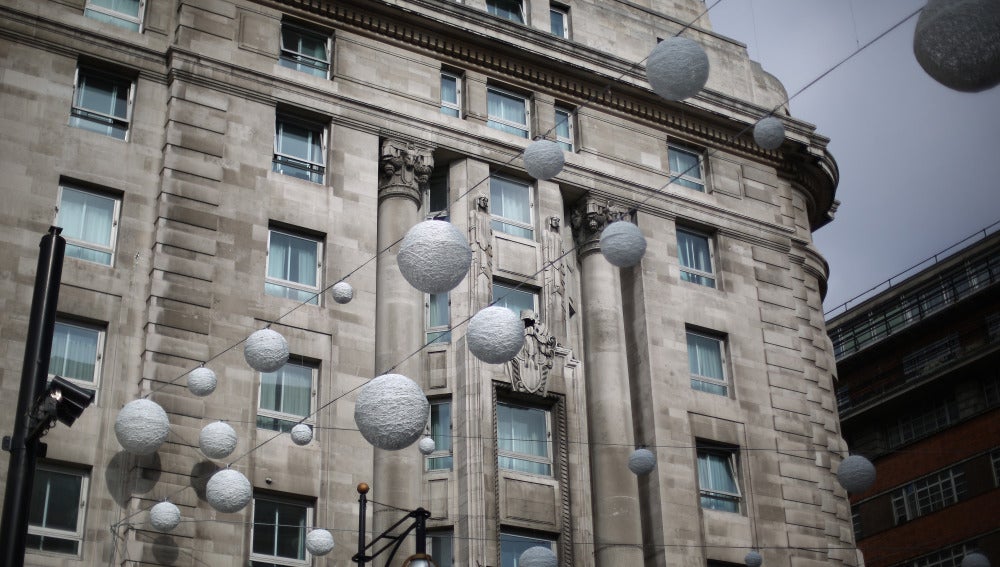 Oxford Street comienza a vestirse de Navidad