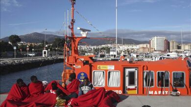 Las mafias de las pateras compran niños para facilitar la entrada de inmigrantes en España
