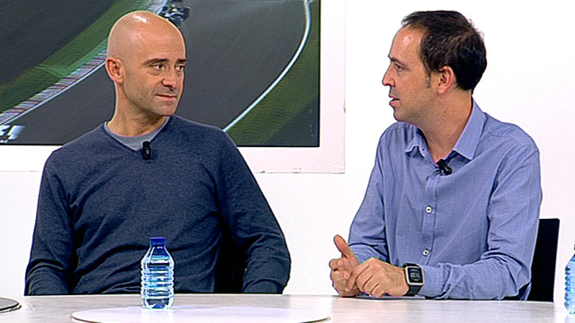 Antonio Lobato y Jacobo Vega, en un videoencuentro de antena3.com