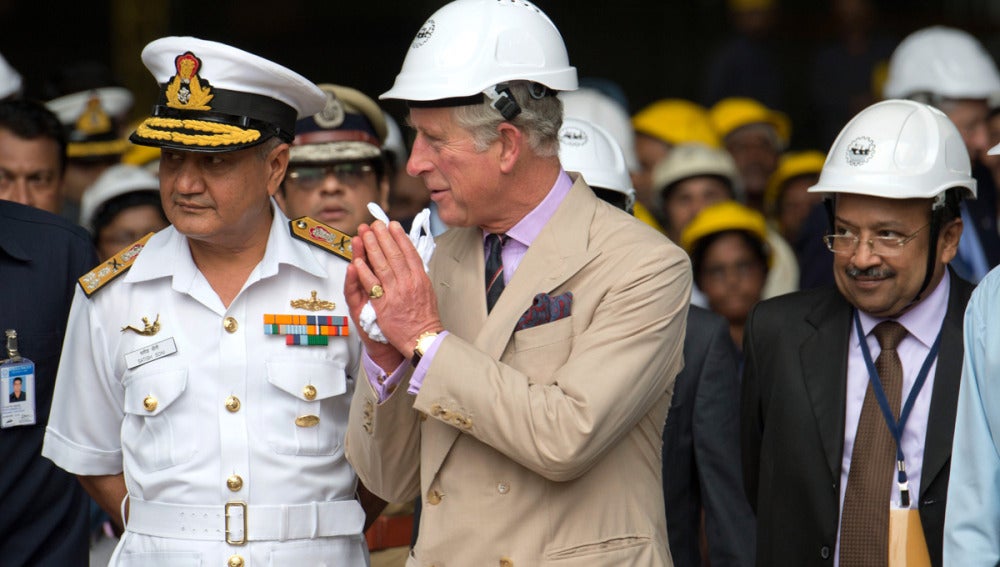 El príncipe Carlos, en la India