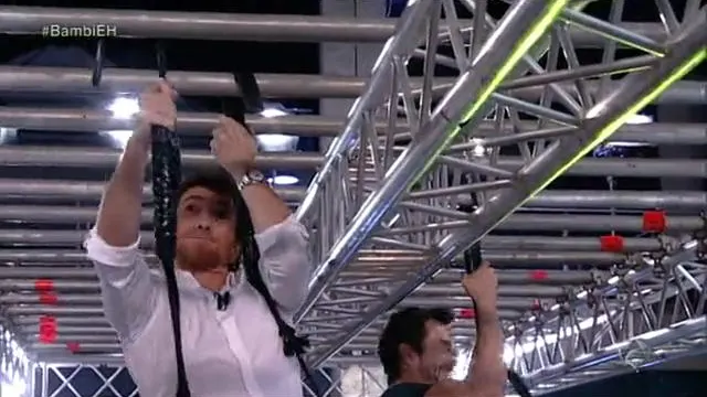 Pablo Motos gana la carrera de los ganchos Pablo Motos gana la carrera de los ganchos