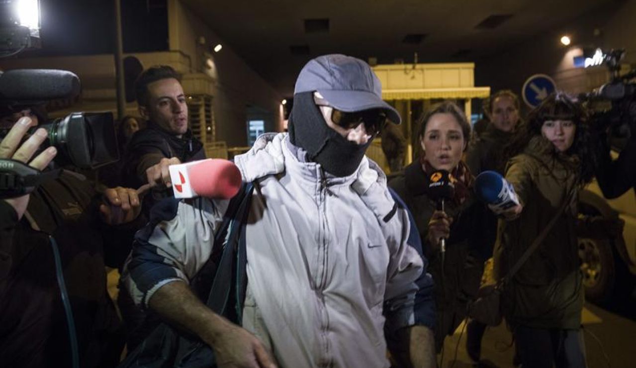 Pedro Luis Gallego Fernández, conocido como "el violador del ascensor" Pedro Luis Gallego Fernández, conocido como "el violador del ascensor"