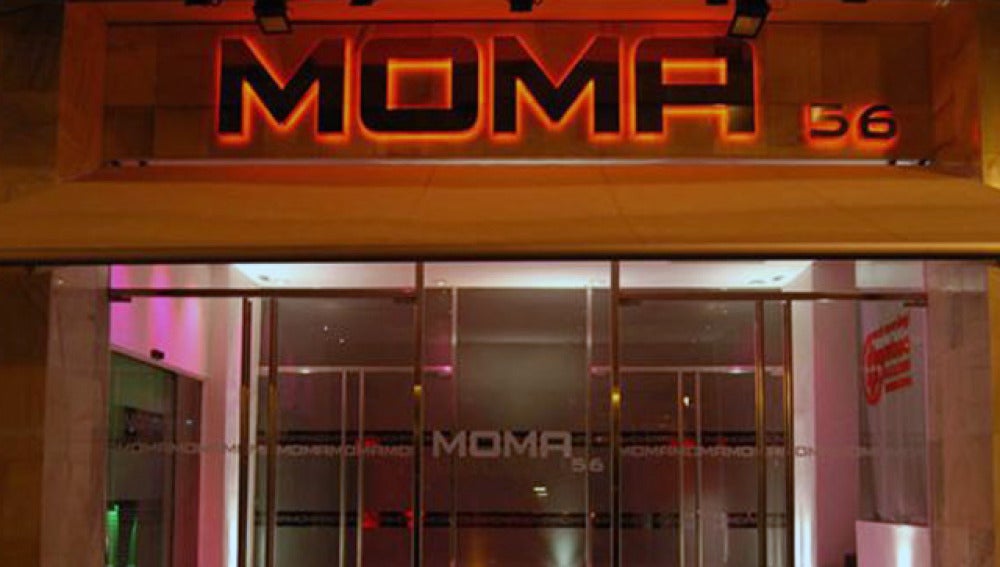 Fachada de la discoteca Moma