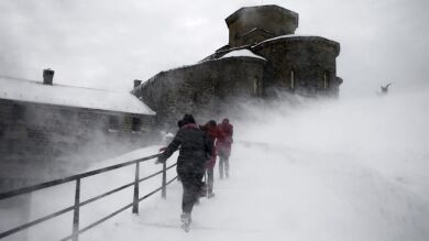 Un total de 25 provincias en alerta por viento, lluvia, olas y nieve