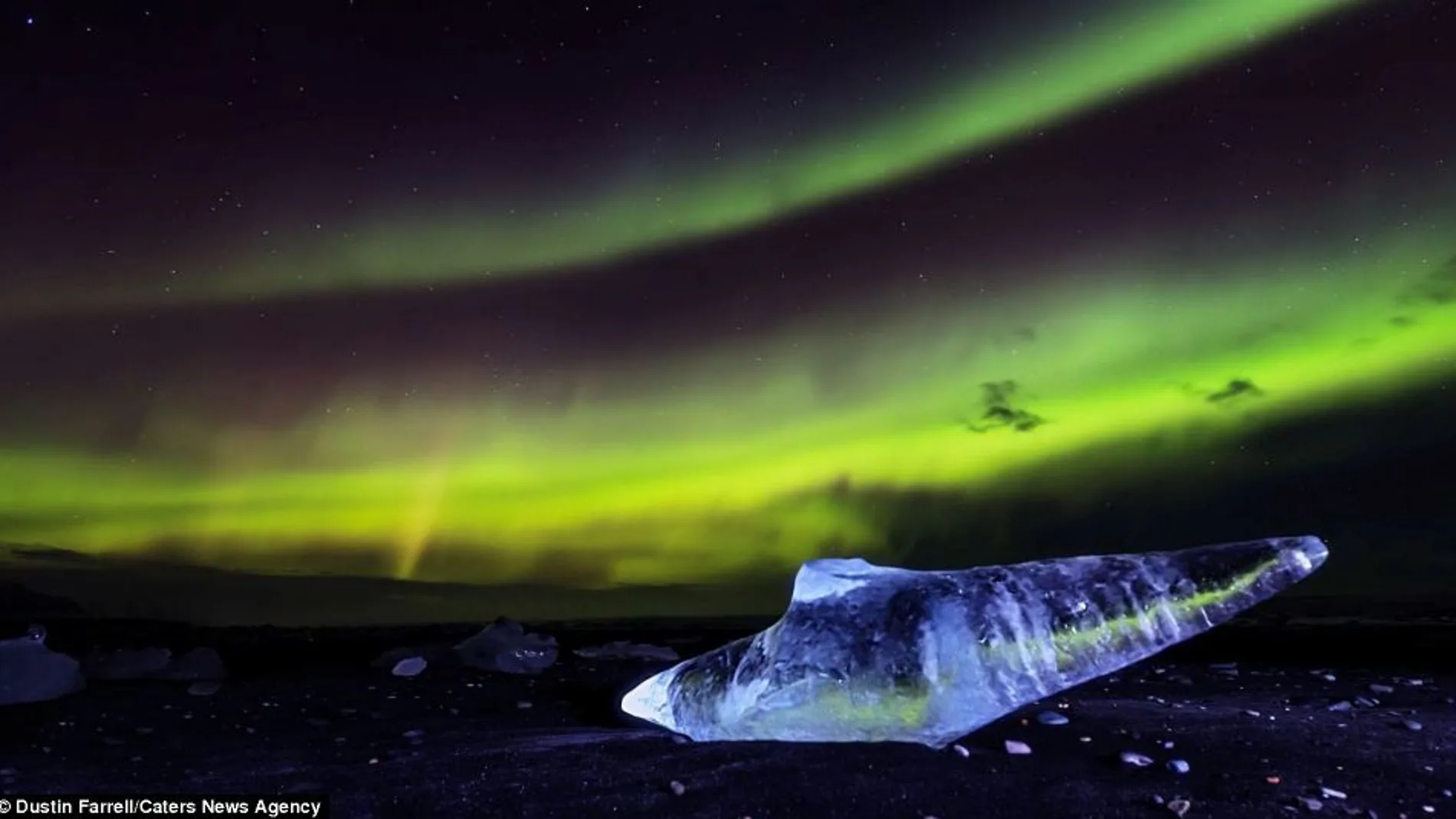Aurora boreal en Islandia Aurora boreal en Islandia