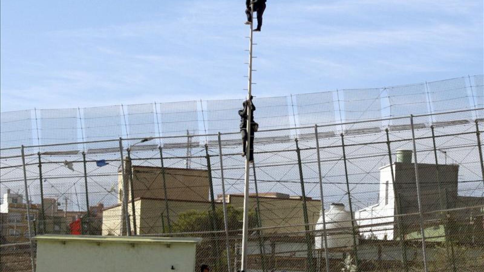 El Congreso rechaza la retirada de las cuchillas en la valla de Melilla