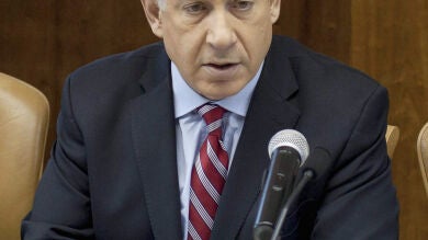 Netanyahu dice que continuará la operación en Gaza 