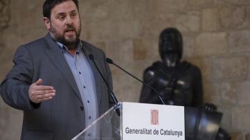 Oriol Junqueras, presidente de ERC, comparece en la Generalitat.