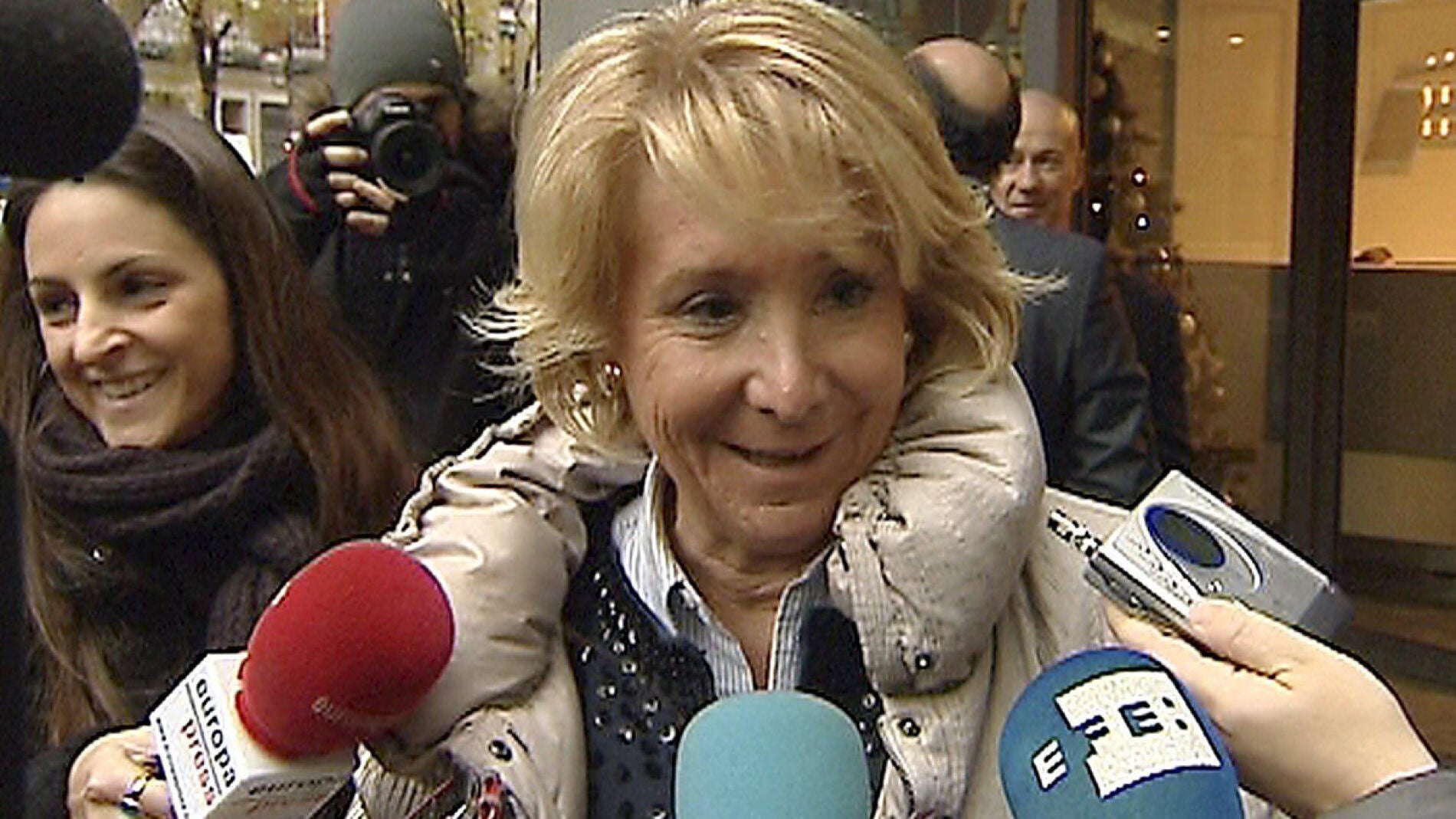 Esperanza Aguirre a su llegada al despacho