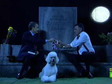 Tumba 1 Zapatero y Wyoming, en el cementerio dedicado al expresidente en El Intermedio Tumba 1 Zapatero y Wyoming, en el cementerio dedicado al expresidente en El Intermedio
