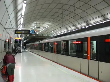 Metro de Bilbao Metro de Bilbao