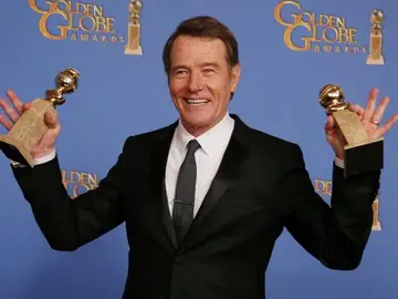 Bryan Cranston con los dos premios a 'Breaking Bad' Bryan Cranston con los dos premios a 'Breaking Bad'