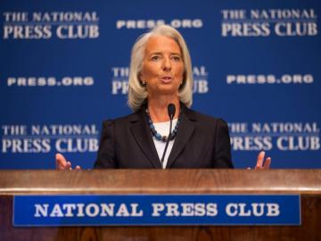 Lagarde en el National Pres Club