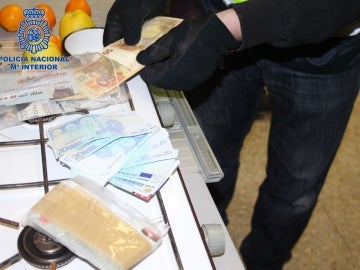 Billetes falsos de 20 y 50 euros