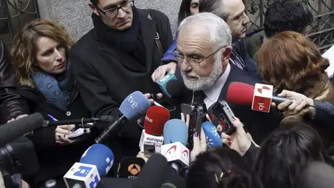 Cotino admite que estuvo el 11M en Génova pero niega el pago de 200.000 euros al PP Cotino admite que estuvo el 11M en Génova pero niega el pago de 200.000 euros al PP