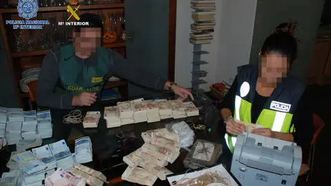 Desmantelada una trama de blanqueo de dinero Desmantelada una trama de blanqueo de dinero