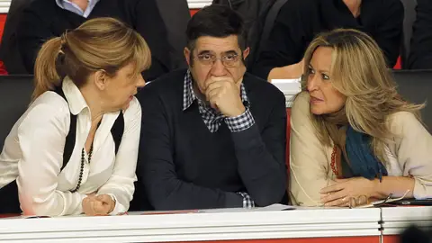 López, junto a Valenciano y Jiménez López, junto a Valenciano y Jiménez