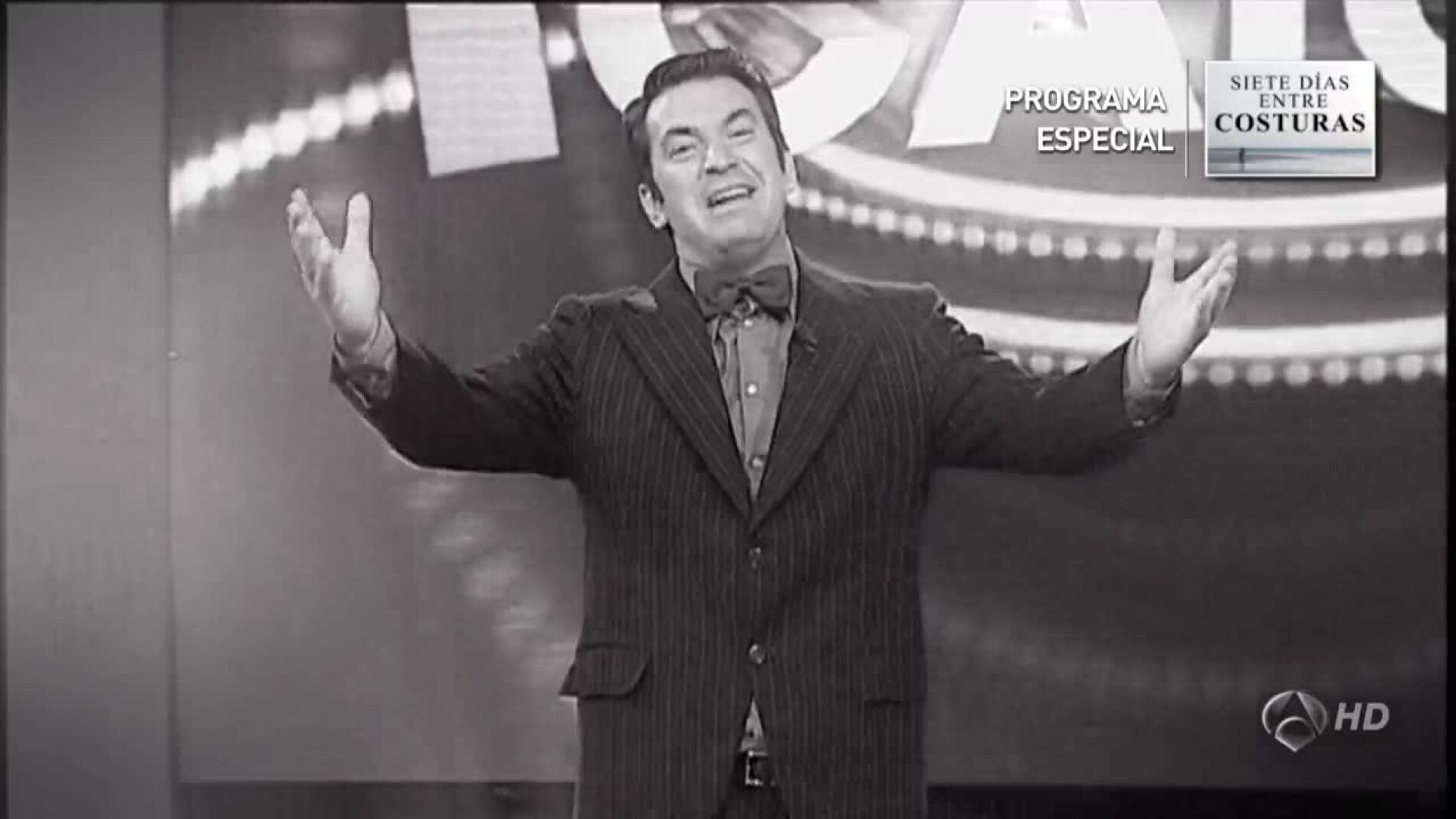 Arturo Valls en blanco y negro