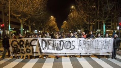 Más de 2.000 personas exigen en Gamonal la absolución de los detenidos