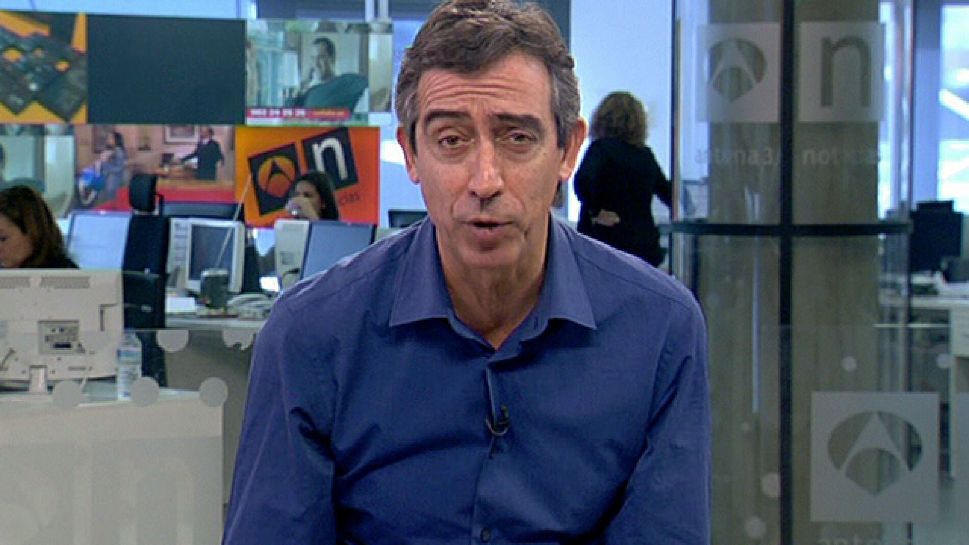 Alejandro Due&ntilde;as, director de Noticias 2